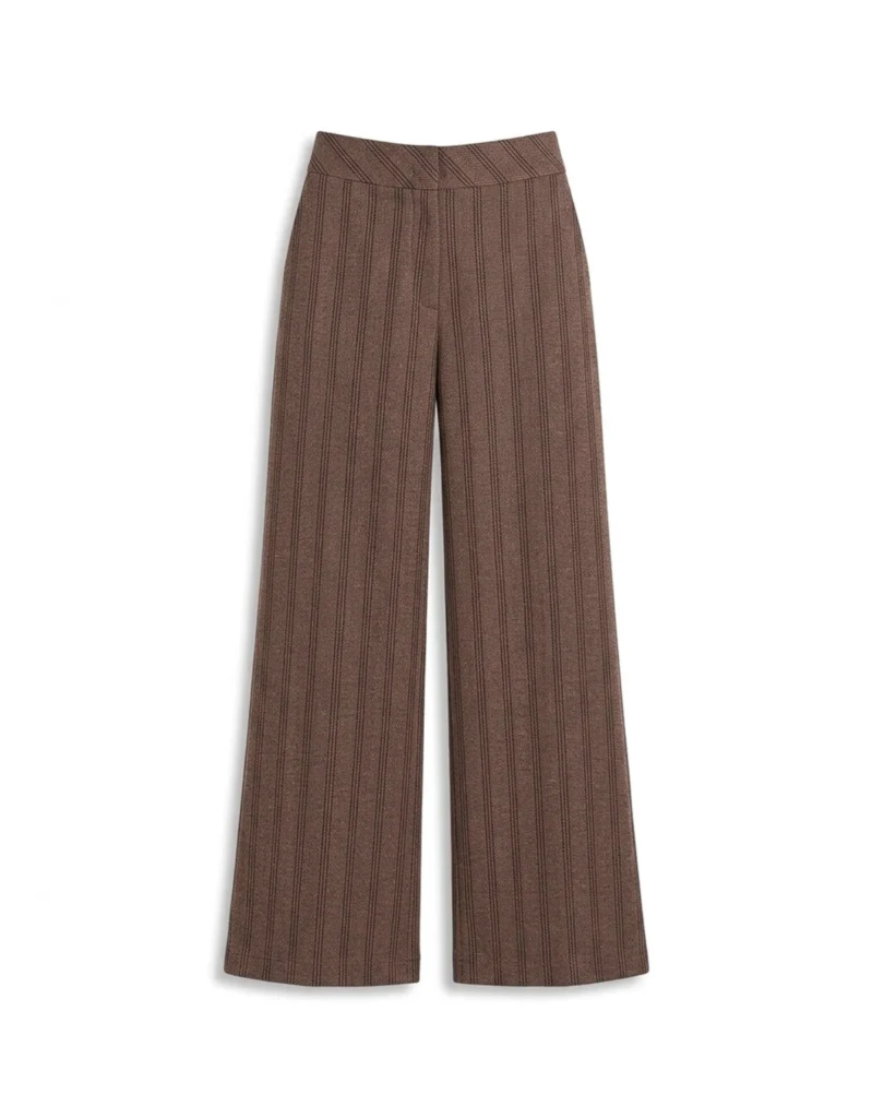 Linha 360: Roupa Boa® pra usar em todo lugar 11 Calça reta risca de giz marrom